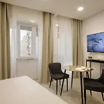 Cosmo Vatican Rooms