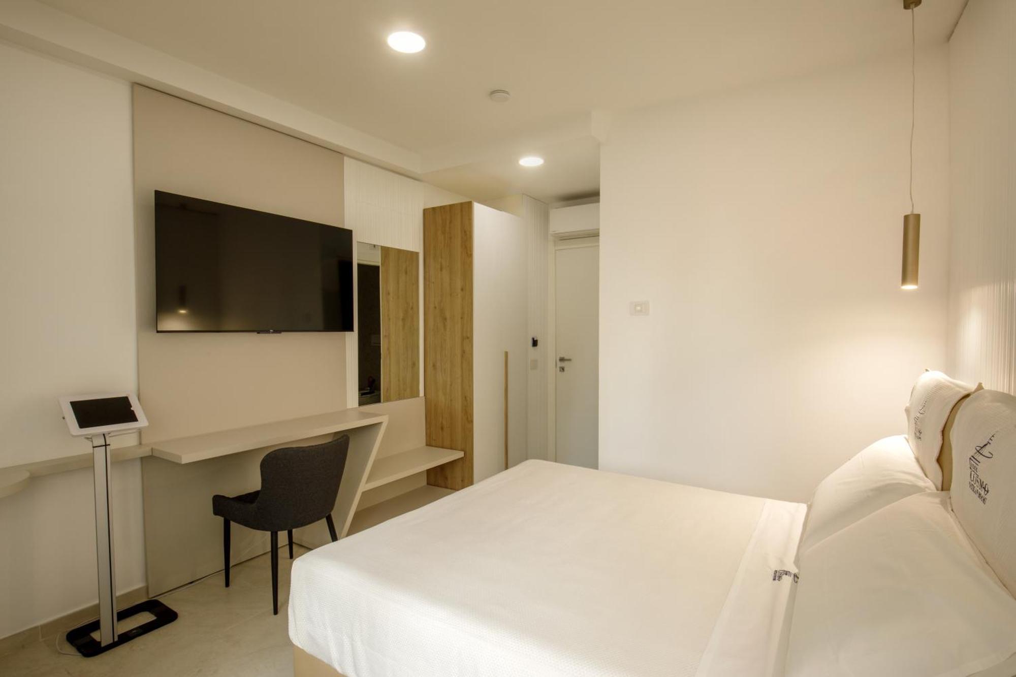 Cosmo Vatican Guest house